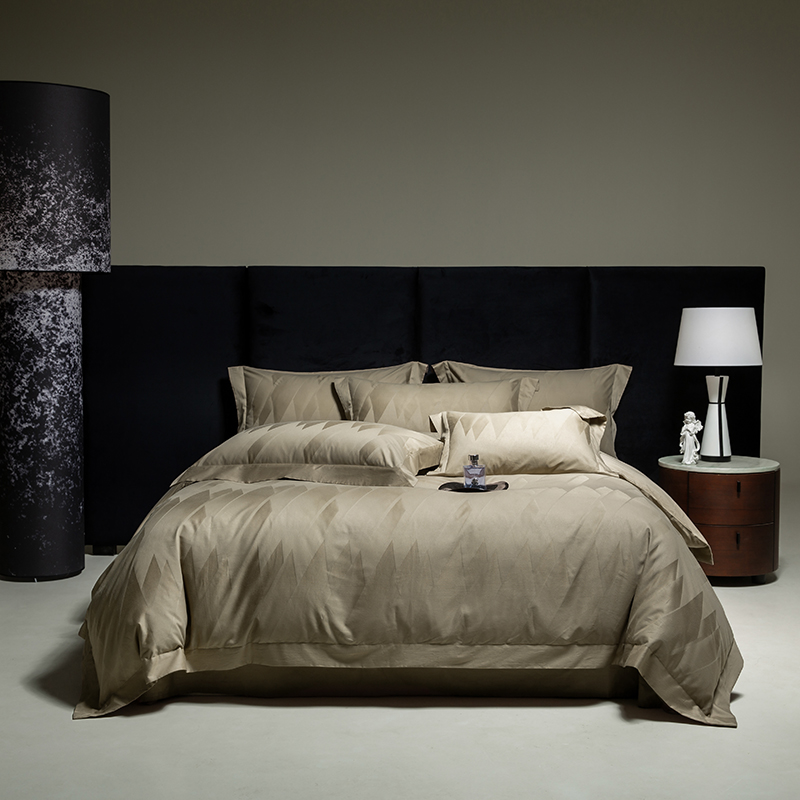 طقم أغطية سرير فاخر من القطن ا - مراجعة Home Textiles Premium وسعره